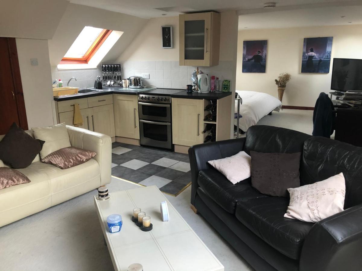 Executive Serviced Apartments 3 Forfar Eksteriør billede